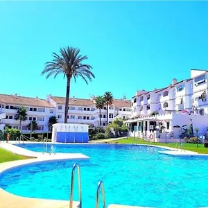  Appartement En Mijas Con Terraza, Capacidad 5 Personas Con Piscina De Temporada